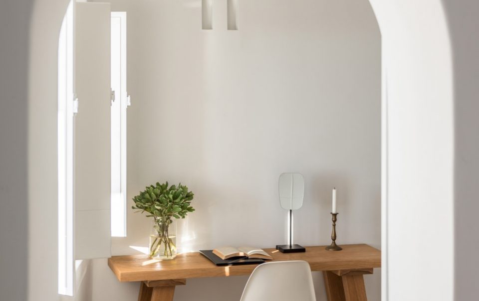 Porto Fira Suites Hotel in Santorini by Interior Design Laboratorium Yellowtrace 17