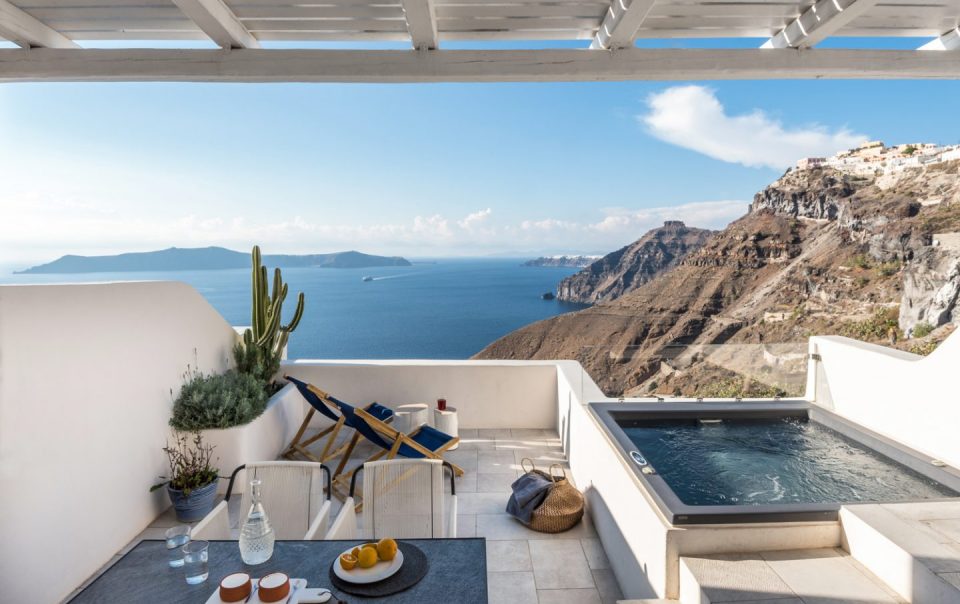 Porto Fira Suites Hotel in Santorini by Interior Design Laboratorium Yellowtrace 19