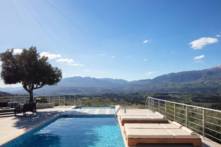 Agapi Luxury Villa Kaina Chania 05 pool white mountain