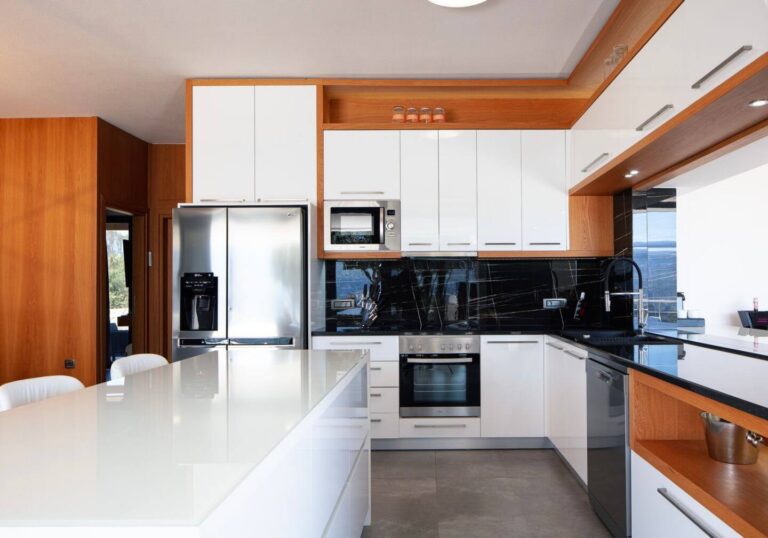 Agapi Luxury Villa Kaina Chania 39 kitchen